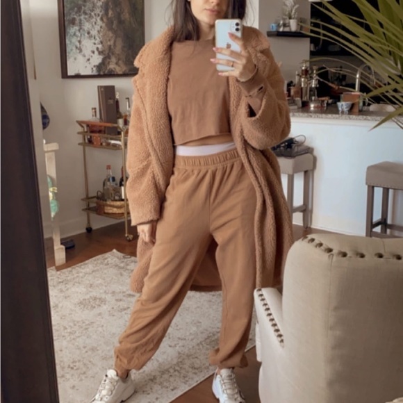 Camel teddy coat - Picture 4 of 5